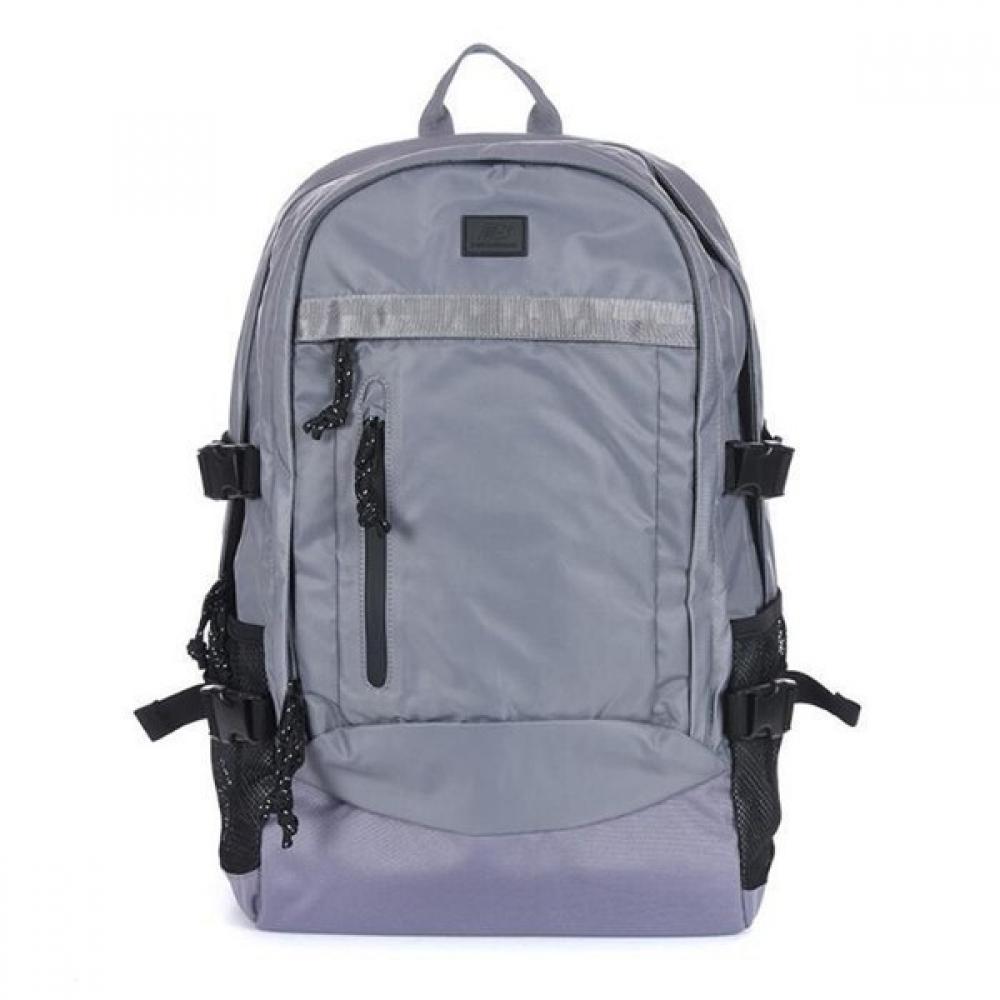 New Balance Half Club Universe Backpack Nbgcaf0902 15 FREE
New Balance Half Club Universe Backpack Nbgcaf0902 15 FREE