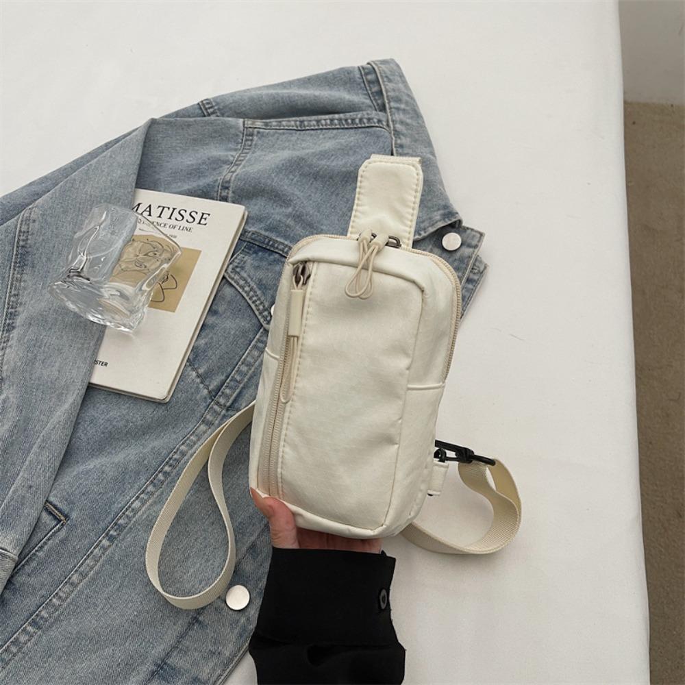 Waterproof Nylon Chest Bag Korean Style Sports Bag Fashion Nylon Crossbody Bag Men/Women
Waterproof Nylon Chest Bag Korean Style Sports Bag Fashion Nylon Crossbody Bag Men/Women