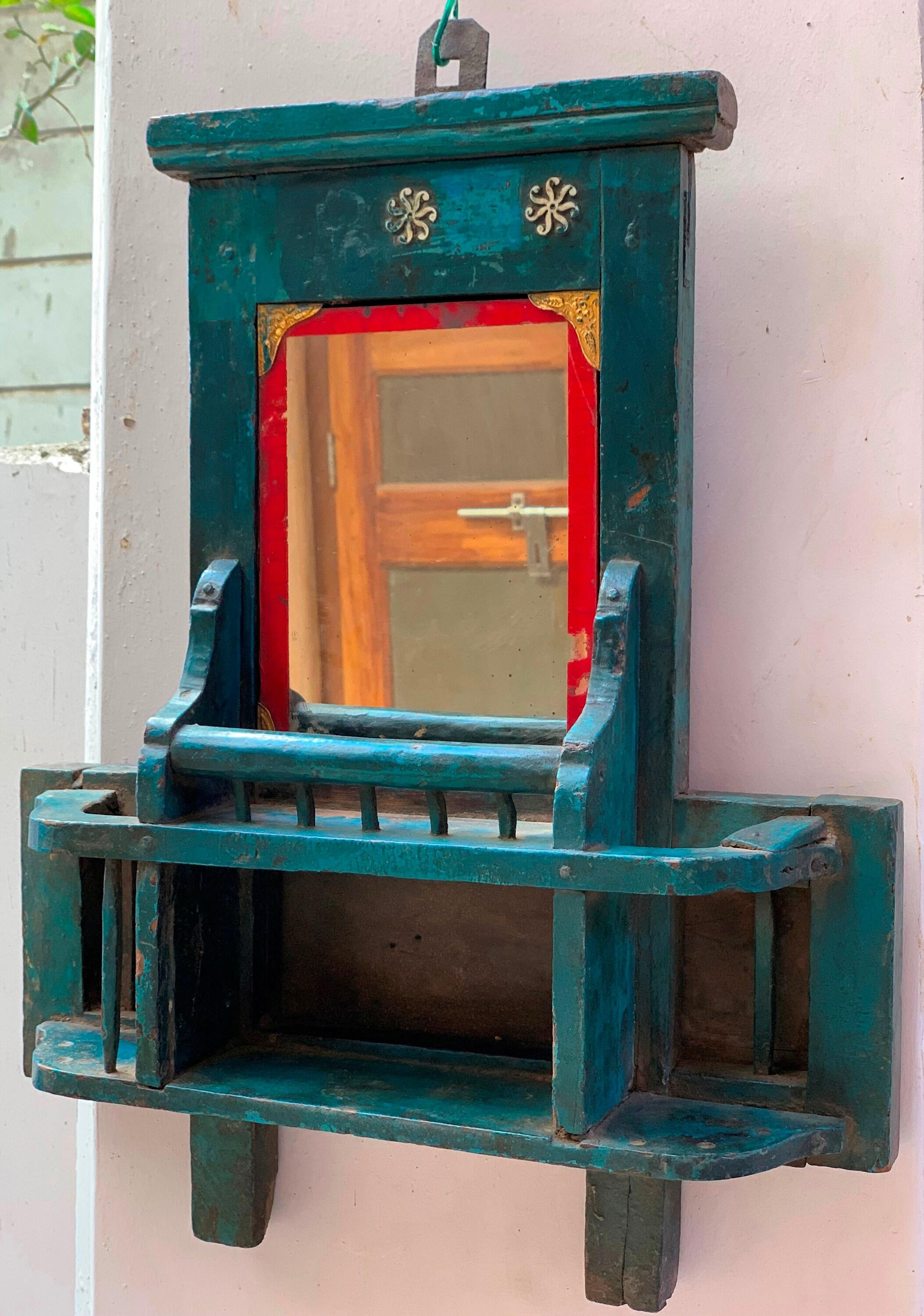 Antique Blue Painted Wall Mirror: Distressed Indian Decor 16” X 8” X 24” (l x w x h) різнокольоровий
Antique Blue Painted Wall Mirror: Distressed Indian Decor 16” X 8” X 24” (l x w x h) різнокольоровий