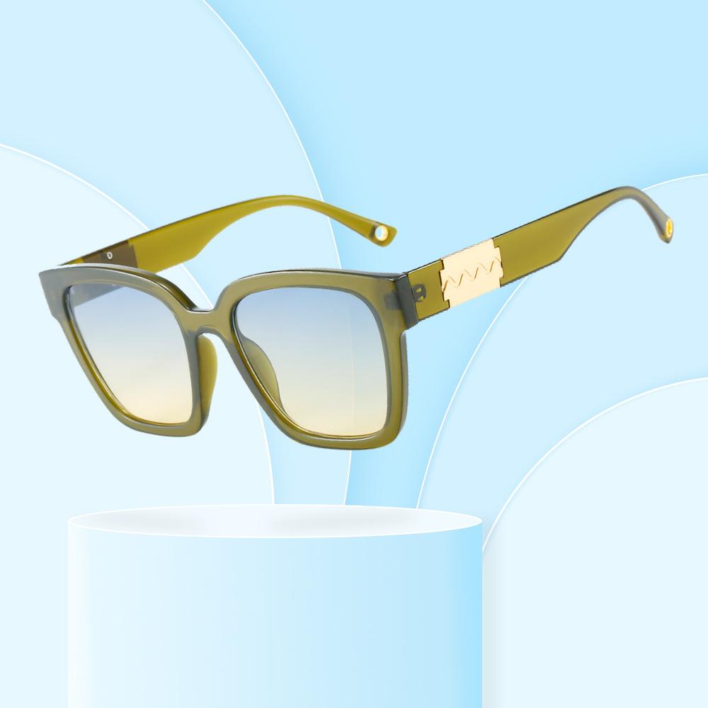 Luxury Brand Designer Big Frame Square Sunglasses new Women For Men Fashion Vintage Popular Travel Rectangle Sun Glasses UV400
Luxury Brand Designer Big Frame Square Sunglasses new Women For Men Fashion Vintage Popular Travel Rectangle Sun Glasses UV400