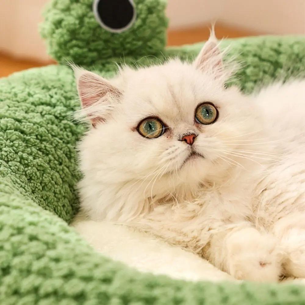 New Pet Nest Winter Warm Dog Den Cat Villa Plush Pets Mattress Small Frog Shape Semi Enclosed Kitten Puppy House Pet Supplies S
New Pet Nest Winter Warm Dog Den Cat Villa Plush Pets Mattress Small Frog Shape Semi Enclosed Kitten Puppy House Pet Supplies S