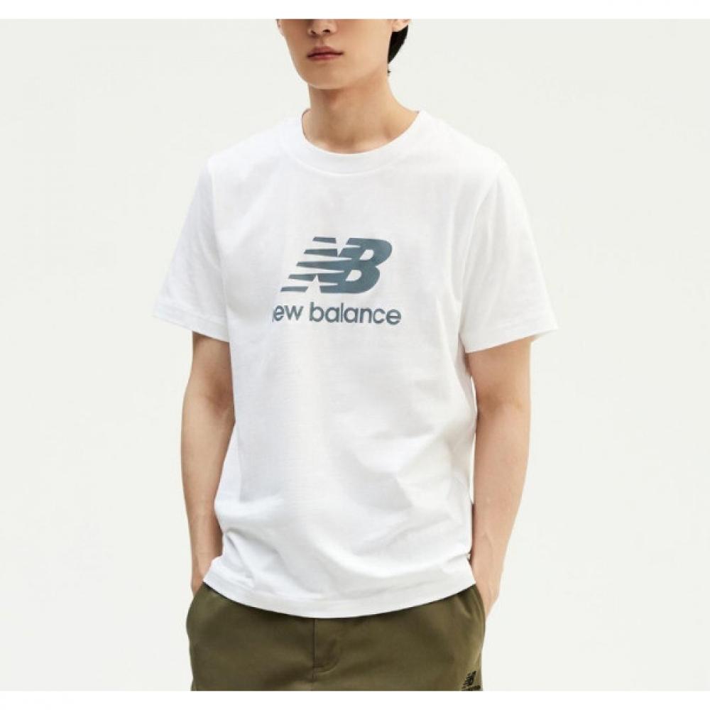 New Balance New Balance Big Logo Short Sleeve Tee B1 Nbnee2s011 10 15 19 1.NBNEE2S011 10/90
New Balance New Balance Big Logo Short Sleeve Tee B1 Nbnee2s011 10 15 19 1.NBNEE2S011 10/90