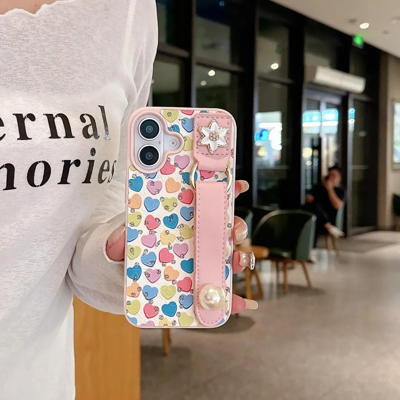 Wrist Strap Colorful TPU Diamond Pearl Flower iPhone Case for iPhone 16 15 14 Pro 13 12 11 Max Plus Protective Cover For iPhone 13
Wrist Strap Colorful TPU Diamond Pearl Flower iPhone Case for iPhone 16 15 14 Pro 13 12 11 Max Plus Protective Cover For iPhone 13