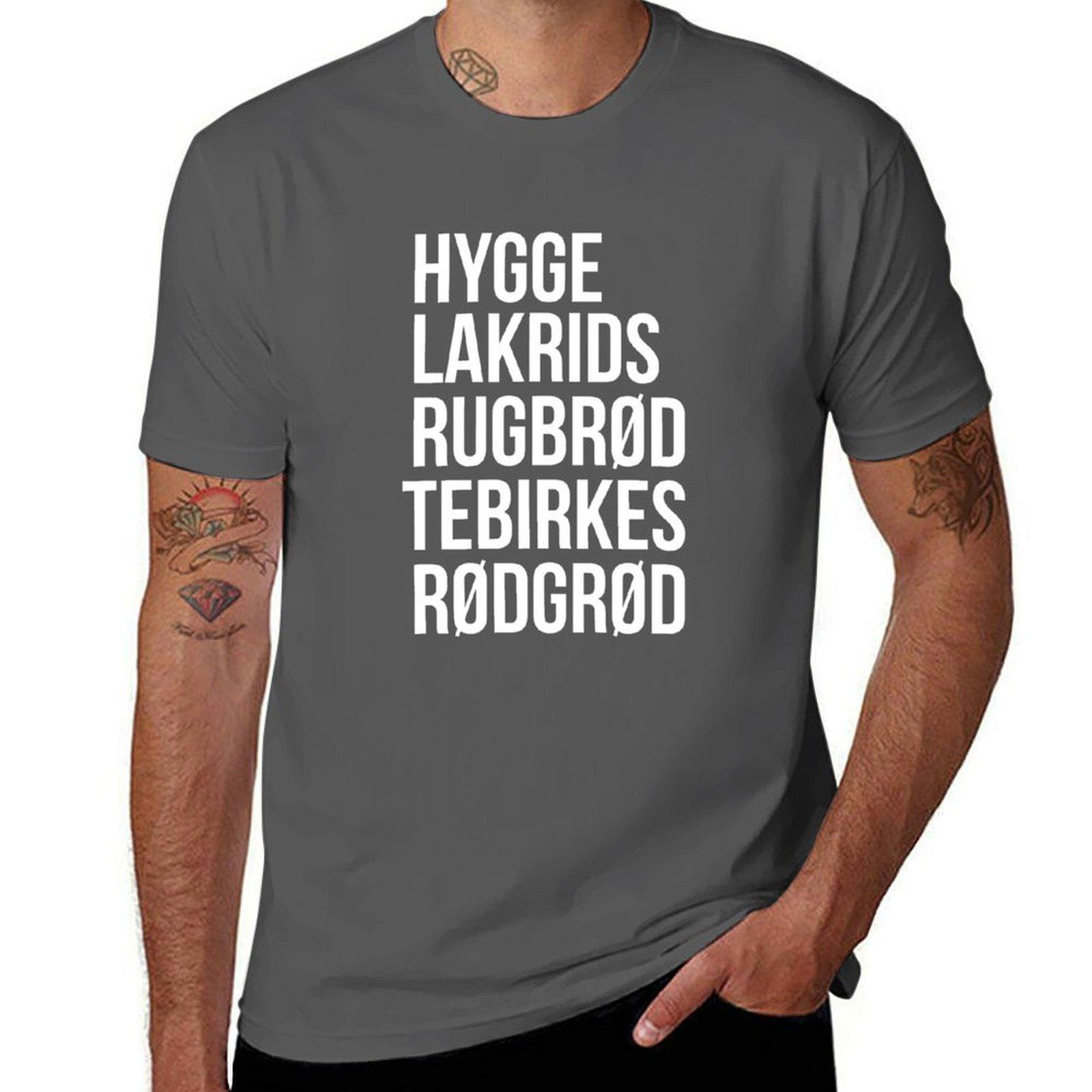 Hygge Lakrids Rugbrd Tebirkes Rdgrd. Identifiable Danish T-Shirt vintage for a boy vintage clothes shirts men 4XL
Hygge Lakrids Rugbrd Tebirkes Rdgrd. Identifiable Danish T-Shirt vintage for a boy vintage clothes shirts men 4XL