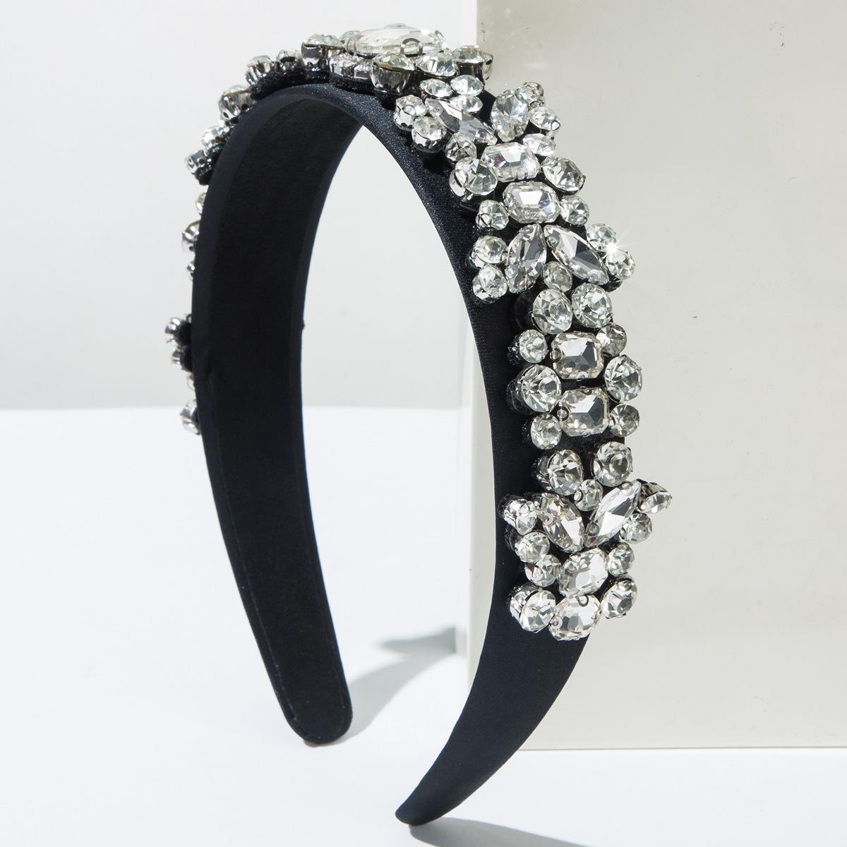 Creative Vintage Versatile Women s Hairband with Colorful Headpiece Accessories білий
Creative Vintage Versatile Women s Hairband with Colorful Headpiece Accessories білий