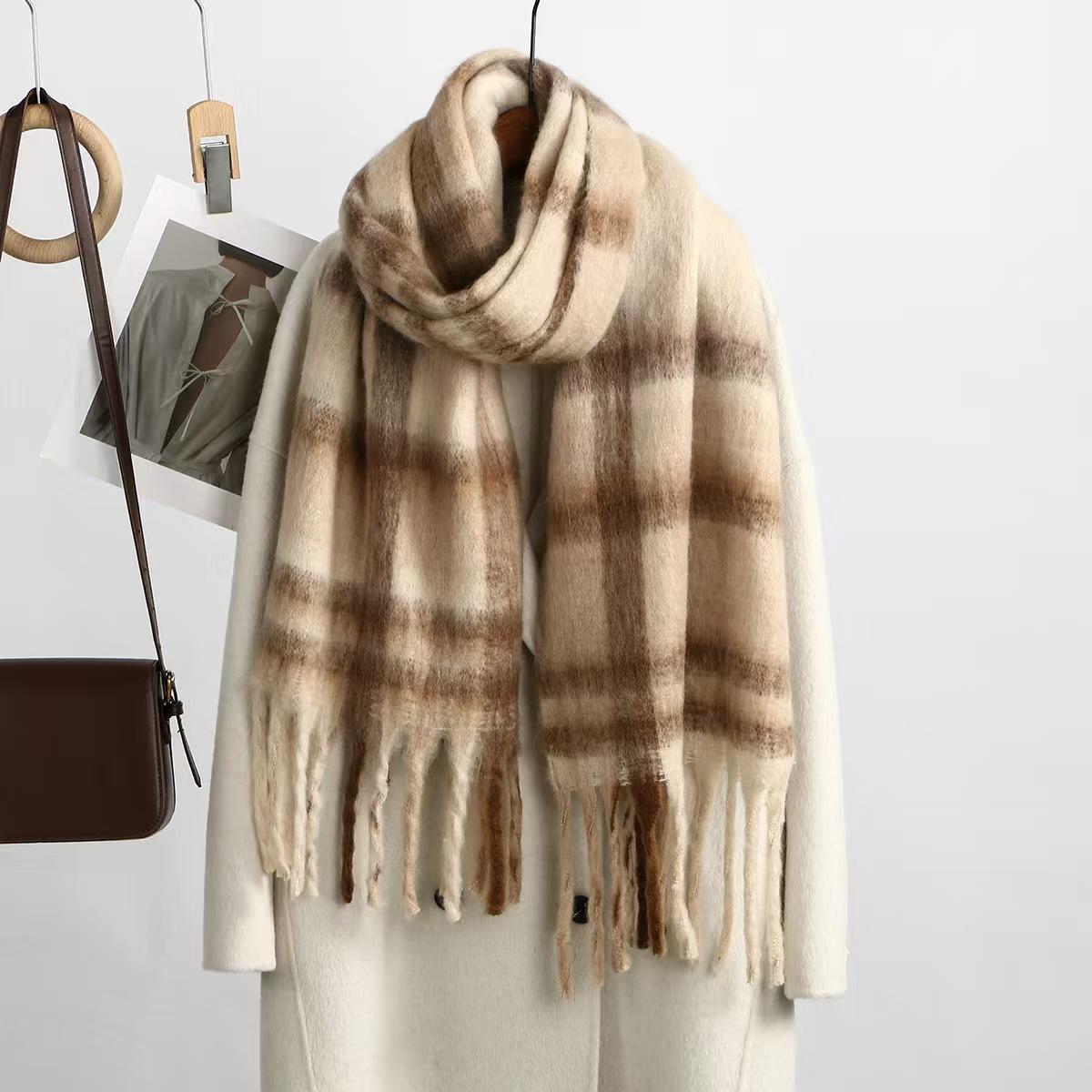Plaid Striped Tassels Cashmere Scarf For Woman Winter Outdoor Keep Warm Shawls Lady Fashion Long Wraps Thick Pashmina 200*40Cm
Plaid Striped Tassels Cashmere Scarf For Woman Winter Outdoor Keep Warm Shawls Lady Fashion Long Wraps Thick Pashmina 200*40Cm
