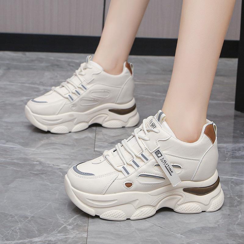 2025 spring and autumn new inner height increase breathable casual shoes fashion leather sports shoes women s platform dad shoes women s tide 35
2025 spring and autumn new inner height increase breathable casual shoes fashion leather sports shoes women s platform dad shoes women s tide 35