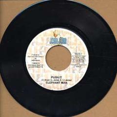 7inch Record ELEPHANT MAN - Push It NONE John John Recor 2007 Jamaica Reggae, Ska & Dub Used
7inch Record ELEPHANT MAN - Push It NONE John John Recor 2007 Jamaica Reggae, Ska & Dub Used