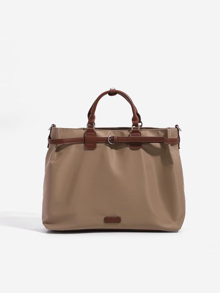 Women s Large Capacity Nylon Shoulder Tote and Messenger Bag for Commuting Medium: 35x11x28cm
Women s Large Capacity Nylon Shoulder Tote and Messenger Bag for Commuting Medium: 35x11x28cm