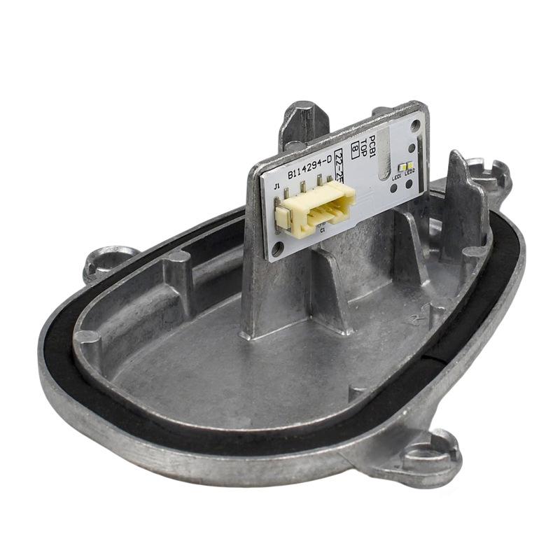 BMW F48/F49 2018-2020 Контроллер дневных ходовых огней 63119477835/63119477836
BMW F48/F49 2018-2020 Контроллер дневных ходовых огней 63119477835/63119477836