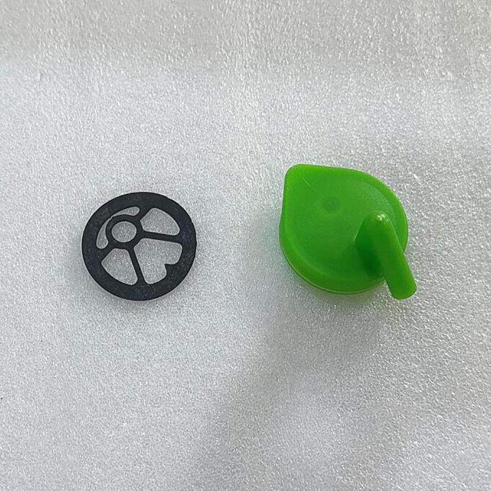 New Coolant Expansion Bottle Cap & Gasket For Suzuki Swift Splash Vitara 1793360B00
New Coolant Expansion Bottle Cap & Gasket For Suzuki Swift Splash Vitara 1793360B00