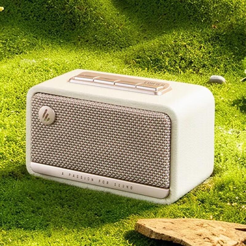 Edifier M130 Retro Bluetooth Portable Speaker CN plug (adapter included)
Edifier M130 Retro Bluetooth Portable Speaker CN plug (adapter included)