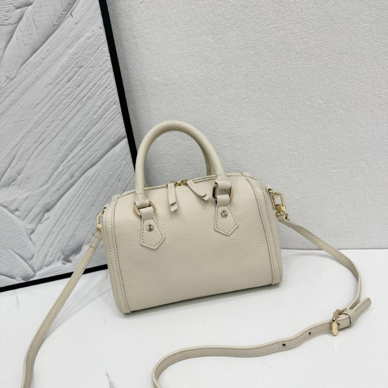 Сумка через плечо Высококачественная текстура Нишевая легкая роскошная универсальная сумка из натуральной кожи Женская сумка One Size белый