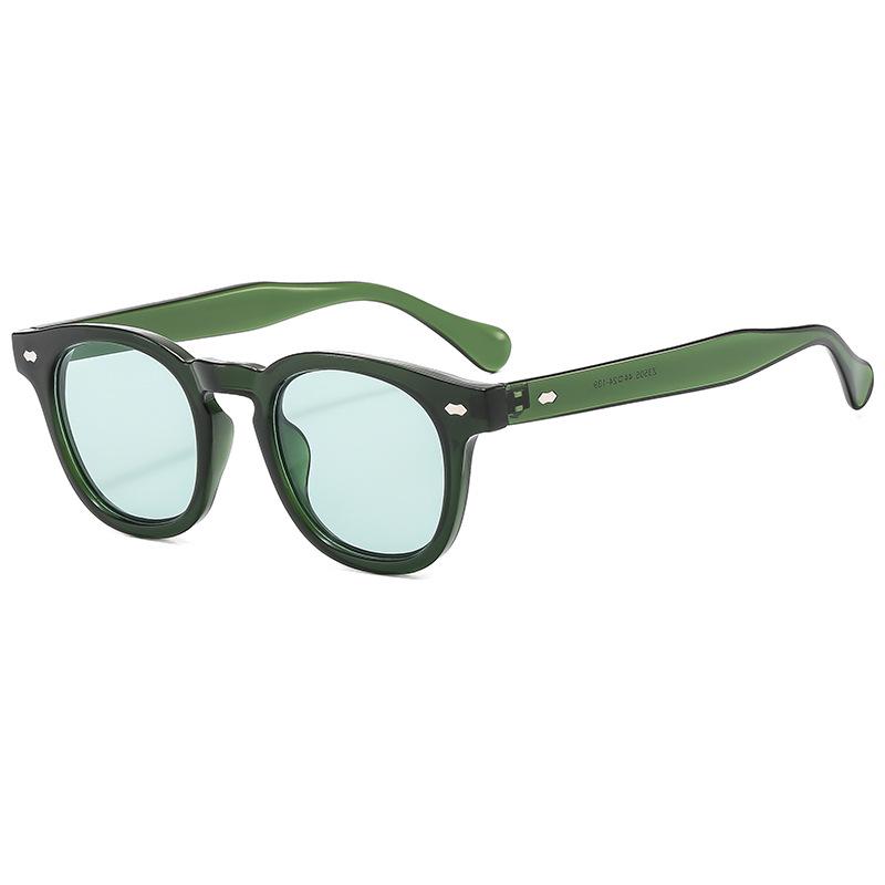 High-End Outdoor Oval Frame Anti-UV Sunglasses
High-End Outdoor Oval Frame Anti-UV Sunglasses