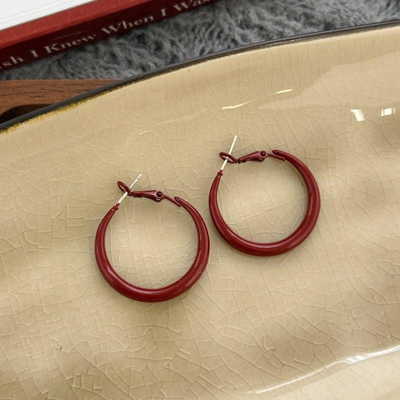 Circular Earrings - Large Round Hoop Vintage-style Ear Ring, Simple and Elegant, with A Sense of Sophistication. Ear Jewelry. 30mm
Circular Earrings - Large Round Hoop Vintage-style Ear Ring, Simple and Elegant, with A Sense of Sophistication. Ear Jewelry. 30mm