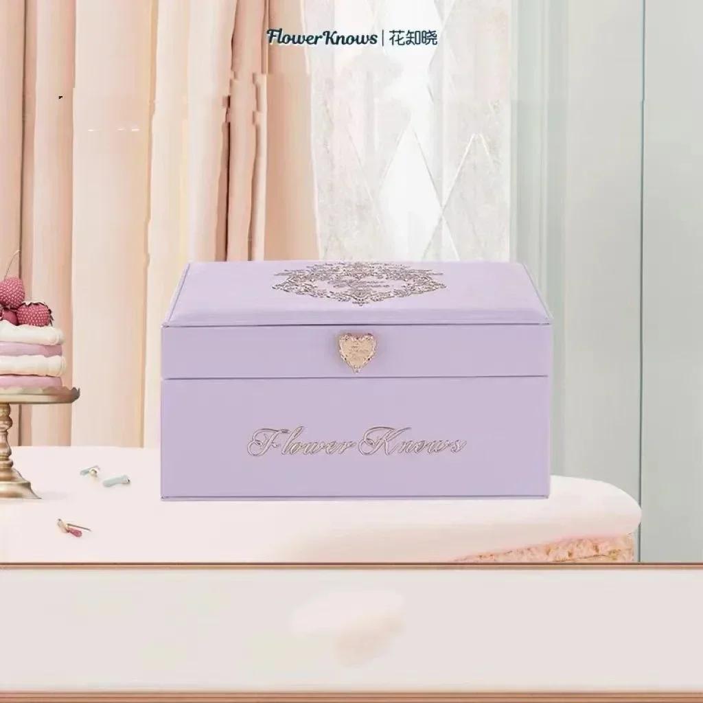 Коробка для хранения косметики Flower Knows Limited Edition Strawberry Rococo Violet Jewelry Empty Box
Коробка для хранения косметики Flower Knows Limited Edition Strawberry Rococo Violet Jewelry Empty Box