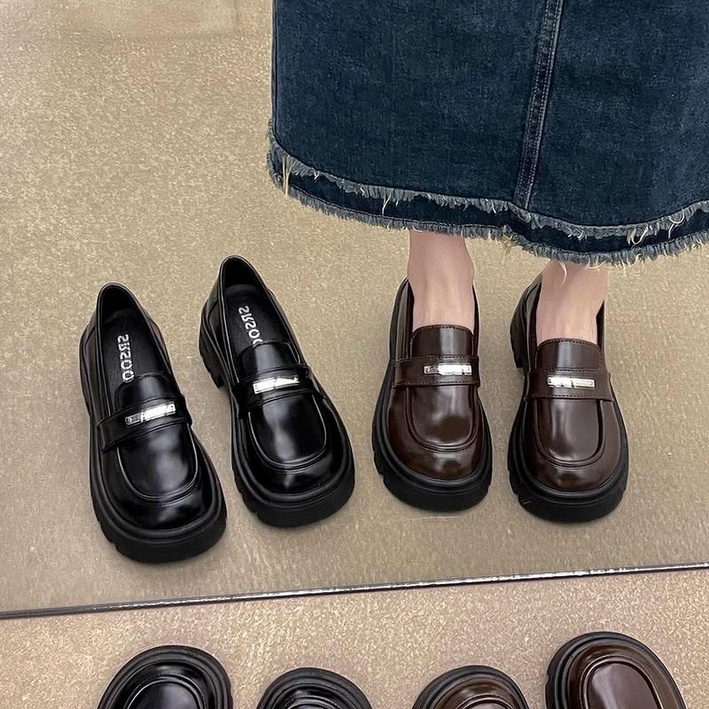 French British style simple and versatile small leather shoes in the autumn of 2024 new retro thin thick sole heightening single shoes women 35 чорний
French British style simple and versatile small leather shoes in the autumn of 2024 new retro thin thick sole heightening single shoes women 35 чорний