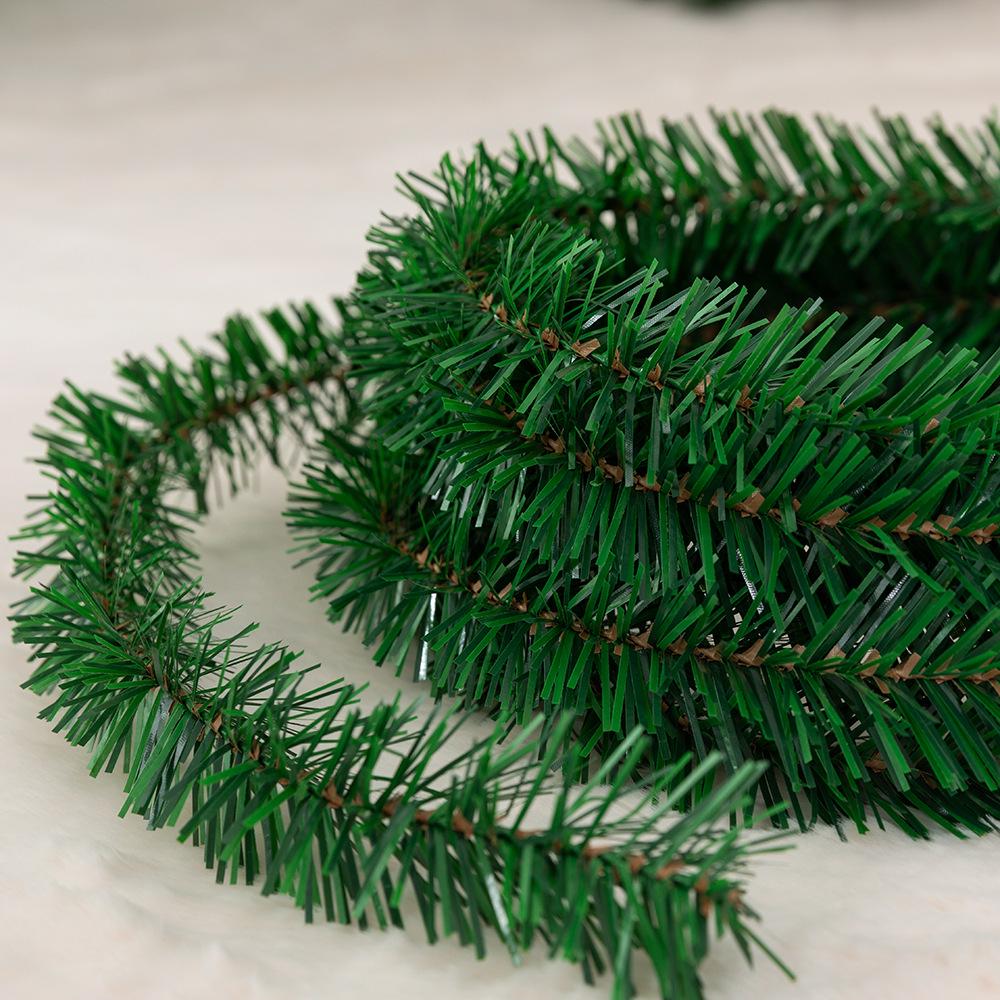 5.5m LED Tinsel Vine Christmas Tree & Wreath DIY Decoration Lights 5.5cm x 2.7m
5.5m LED Tinsel Vine Christmas Tree & Wreath DIY Decoration Lights 5.5cm x 2.7m