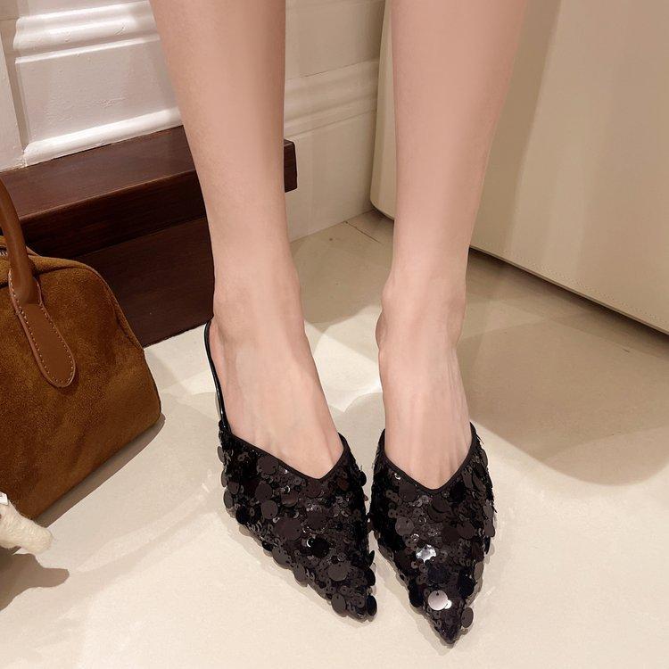 Сексуальные блестящие женские туфли на высоком каблуке, туфли-мюли с острым носком, летние туфли 2024 года, босоножки с открытой пяткой, туфли-лодочки, шлепанцы, женские шлепанцы 37
Сексуальные блестящие женские туфли на высоком каблуке, туфли-мюли с острым носком, летние туфли 2024 года, босоножки с открытой пяткой, туфли-лодочки, шлепанцы, женские шлепанцы 37