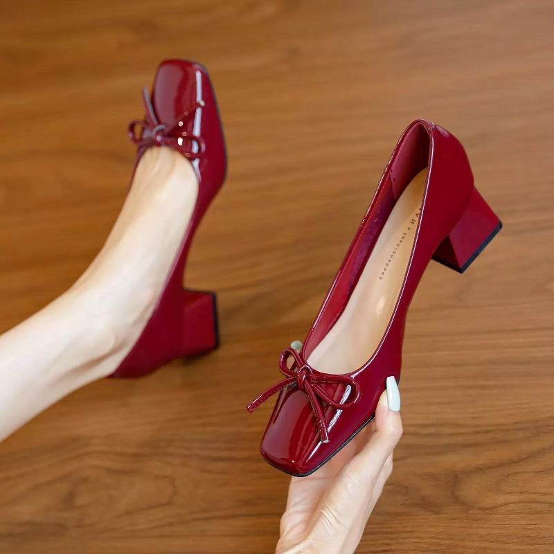 Жіночі туфлі на kitten heel 2026 Нова мода Бант Французький квадратний носок Туфлі-човники на блочному каблуці 40 вина червоного кольору
Жіночі туфлі на kitten heel 2026 Нова мода Бант Французький квадратний носок Туфлі-човники на блочному каблуці 40 вина червоного кольору