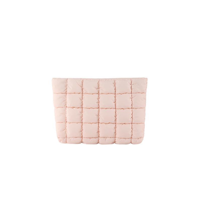 Korean-Style Pleated Cosmetic Handbag - Trendy, All-Match Design for Women Standard
Korean-Style Pleated Cosmetic Handbag - Trendy, All-Match Design for Women Standard