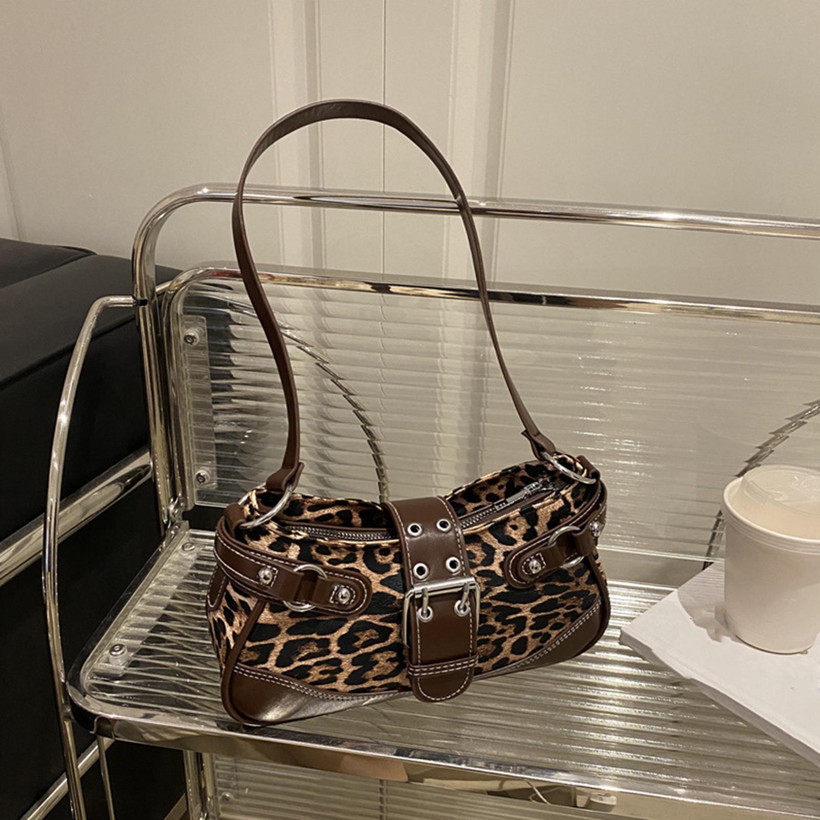 Top Handle Handbag PU Leather Small Goth Punk Hobo Clutch Purses Motorcycle Style for Women Shopping Dating Daily Use
Top Handle Handbag PU Leather Small Goth Punk Hobo Clutch Purses Motorcycle Style for Women Shopping Dating Daily Use