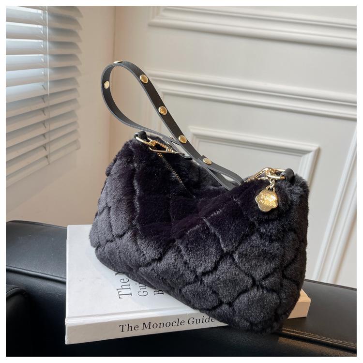 Мягкая женская сумка осень-зима, новая простая универсальная сумка-мессенджер, высококачественная женская сумка через плечо для поездок на работу, мягкая сумка через подмышку чёрный