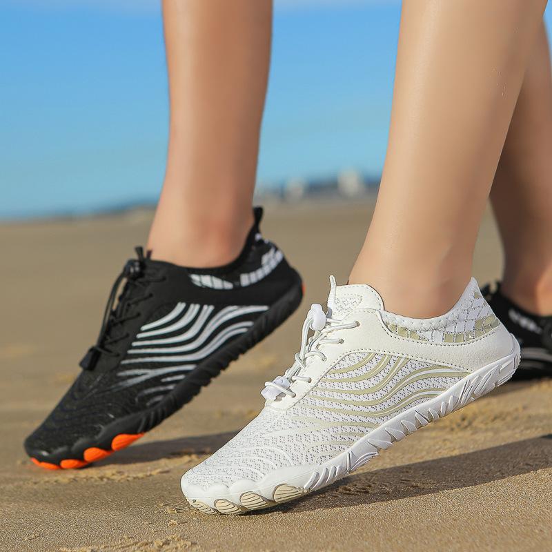New outdoor creek walking shoes wading shoes beach shoes men s swimming shoes diving shoes women s quick-drying lightweight five-finger shoes 44
New outdoor creek walking shoes wading shoes beach shoes men s swimming shoes diving shoes women s quick-drying lightweight five-finger shoes 44