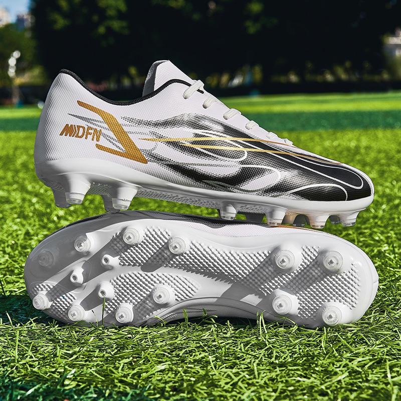 Messi c Luo football shoes cr7 assassin 14 men and women broken nails ag long nails tf adult children students boys training shoes 32
Messi c Luo football shoes cr7 assassin 14 men and women broken nails ag long nails tf adult children students boys training shoes 32