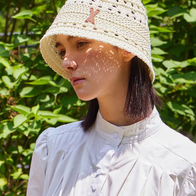 Панама VARZAR VA Patch из мягкого трикотажа, цвета слоновой кости FREE
Панама VARZAR VA Patch из мягкого трикотажа, цвета слоновой кости FREE