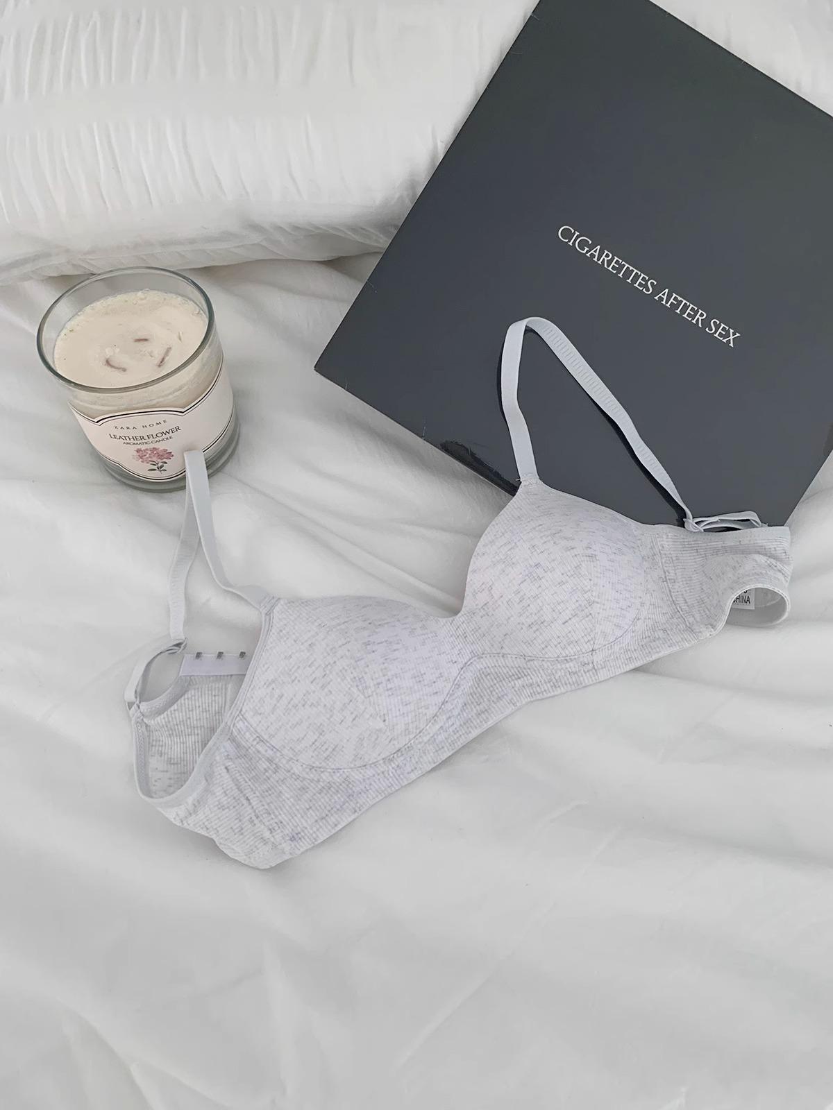 Мягкий поддерживающий ребристый хлопковый бюстгальтер: Приятный к коже, дышащий, предотвращающий провисание, красивый дизайн спинки для девочек и студенток 34/75AB
Мягкий поддерживающий ребристый хлопковый бюстгальтер: Приятный к коже, дышащий, предотвращающий провисание, красивый дизайн спинки для девочек и студенток 34/75AB