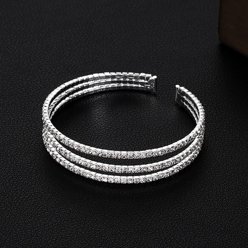 Bridal accessories, temperament full diamond open elastic bracelet multi-row claw chain pearl bracelet
Bridal accessories, temperament full diamond open elastic bracelet multi-row claw chain pearl bracelet