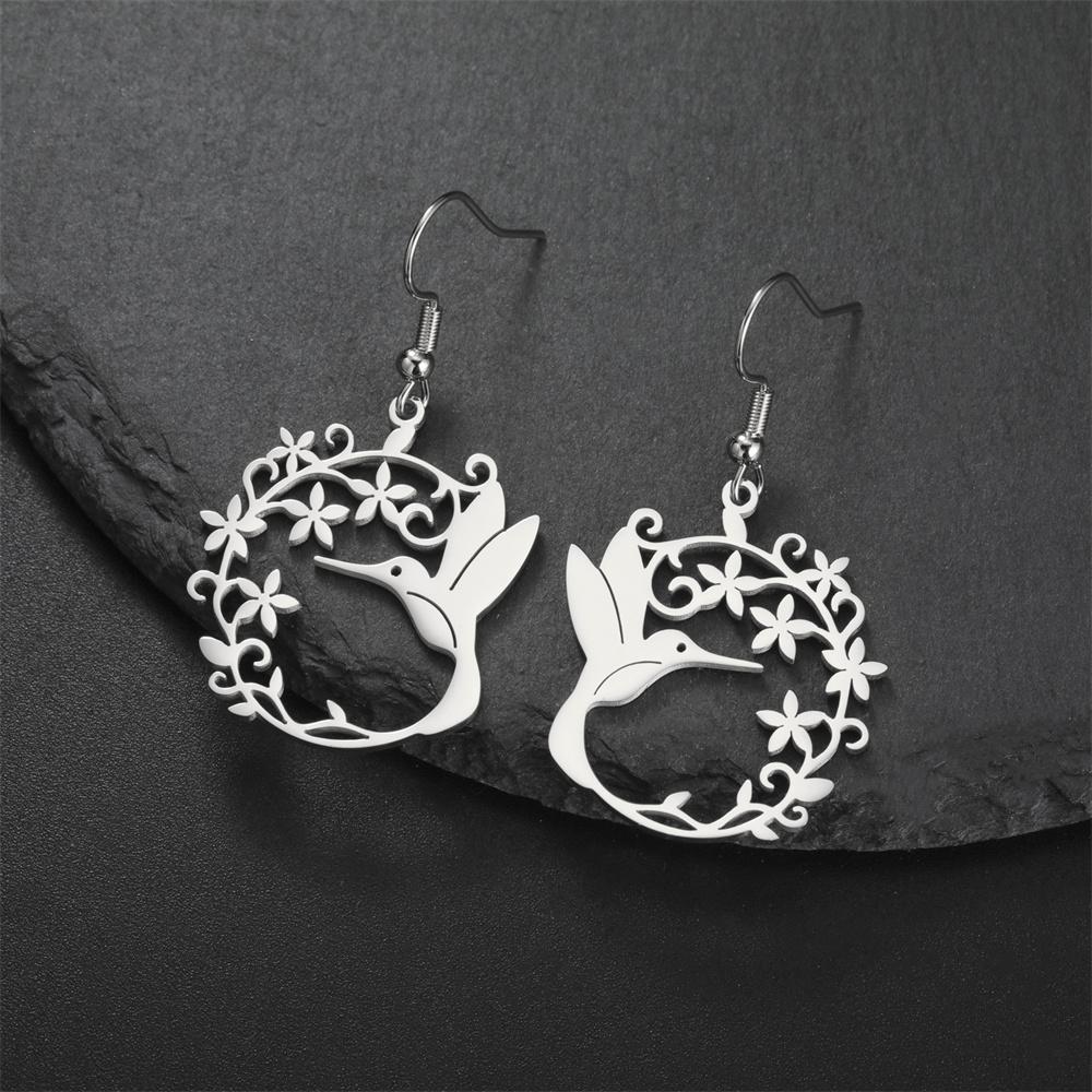 My Shape Hummingbird Earrings for Women Stainless Steel Flowers Birds Dangle Earrings Filigree Boho Fashion Jewelry Girls Gifts
My Shape Hummingbird Earrings for Women Stainless Steel Flowers Birds Dangle Earrings Filigree Boho Fashion Jewelry Girls Gifts
