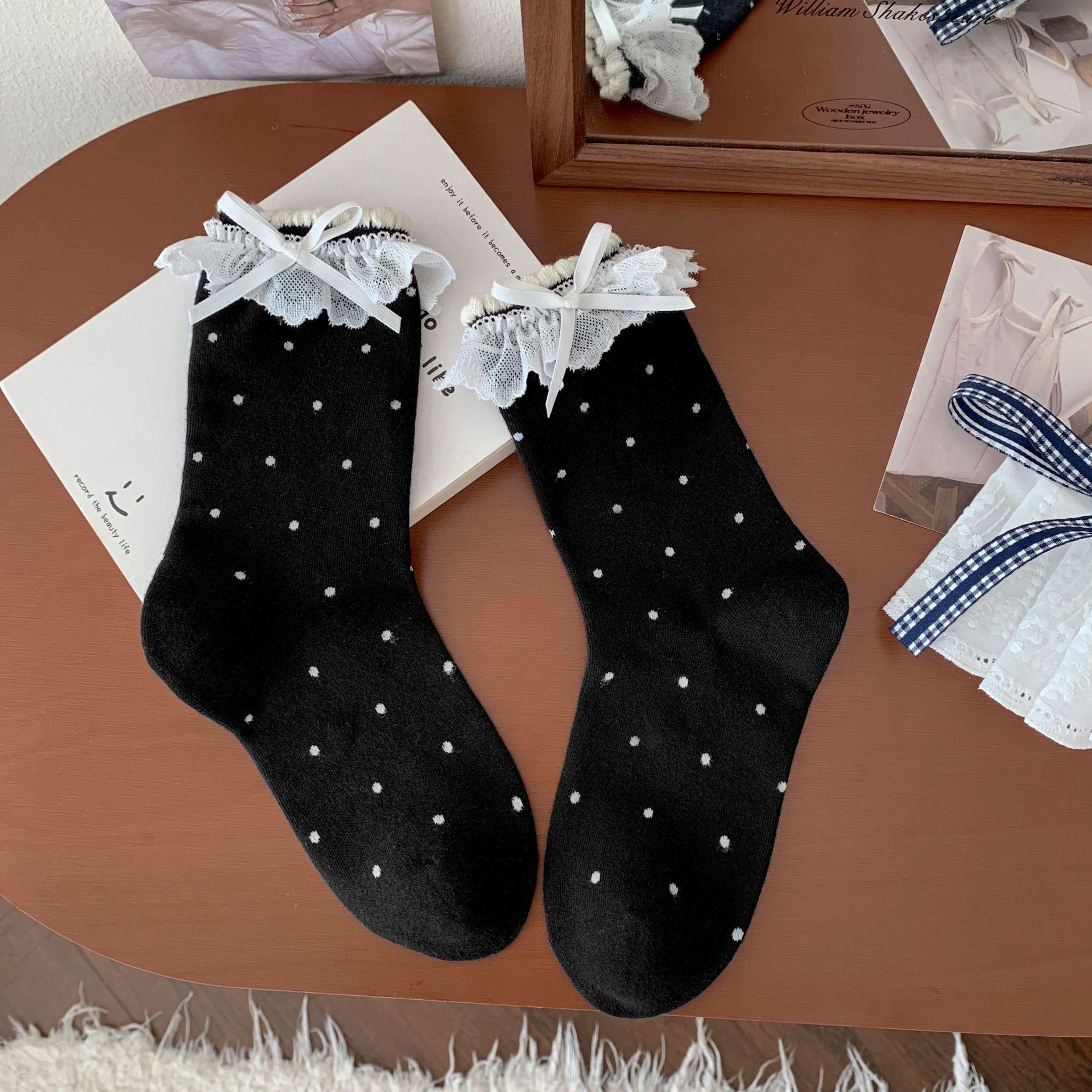 Korean Polka Dot Slouch Socks Combed Cotton Socks with Lace Trim Bow Detail Ballet Core Aesthetic Ankle Socks for Schoolgirls One Size
Korean Polka Dot Slouch Socks Combed Cotton Socks with Lace Trim Bow Detail Ballet Core Aesthetic Ankle Socks for Schoolgirls One Size