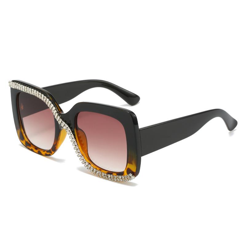 2020 Diamond-Studded Square Frame Sunglasses: Trendy Handmade European and American Style In Stock
2020 Diamond-Studded Square Frame Sunglasses: Trendy Handmade European and American Style In Stock