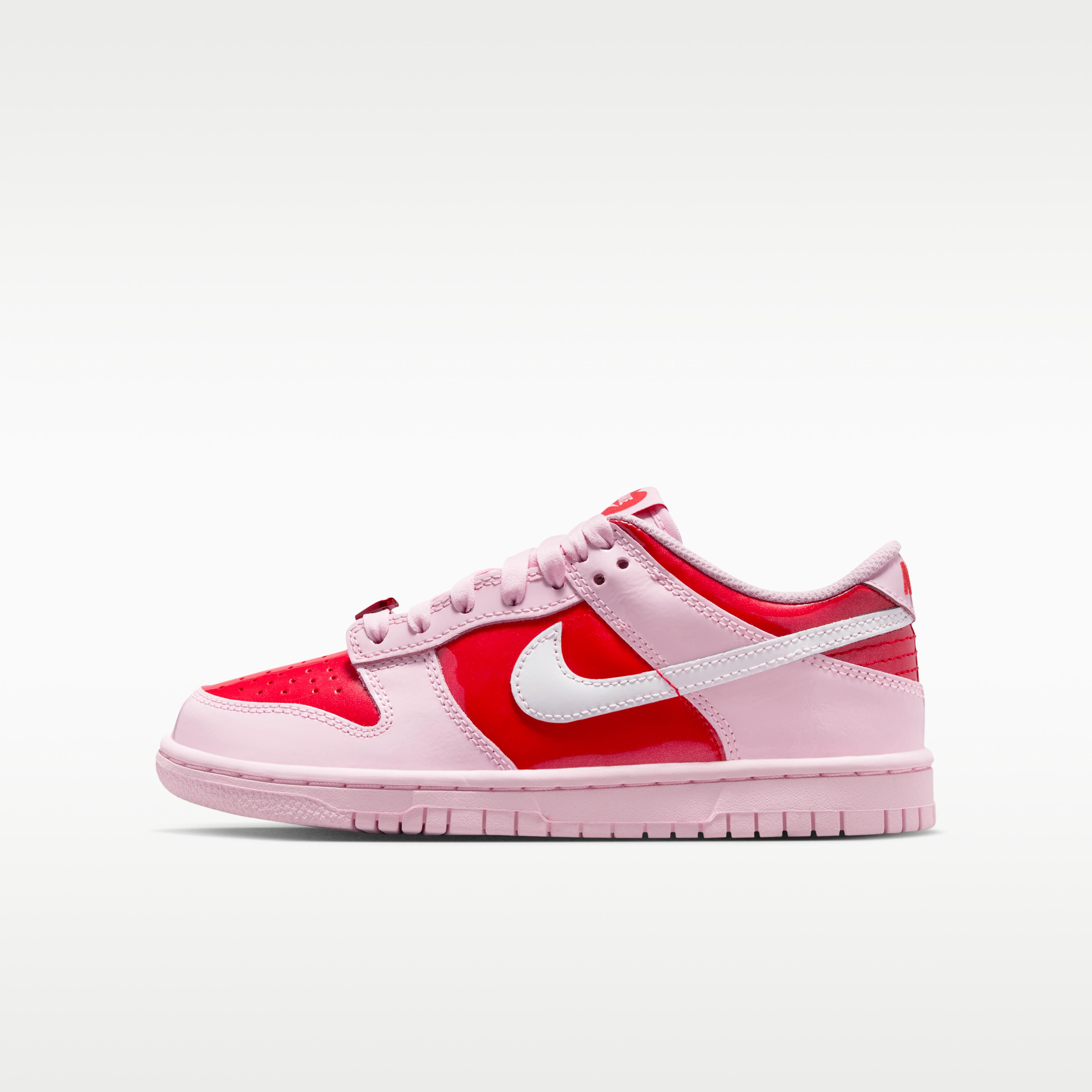 Nike Dunk Low Valentine s Day (2026) (GS) 35.5
Nike Dunk Low Valentine s Day (2026) (GS) 35.5