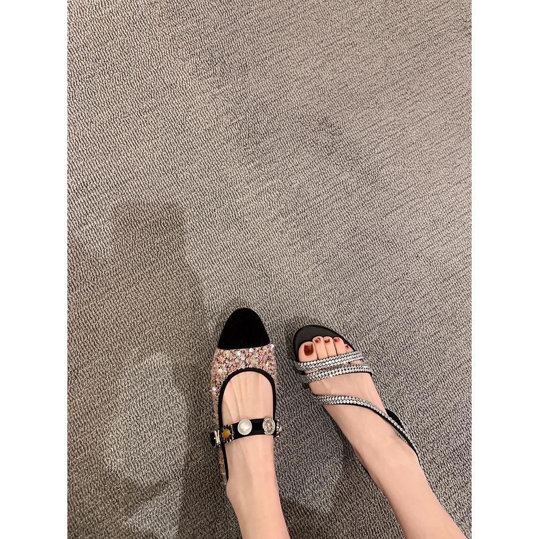 Sheepskin Princess Anne tweed badge buckle Mary Jane single shoes women s banquet wedding shoes 35
Sheepskin Princess Anne tweed badge buckle Mary Jane single shoes women s banquet wedding shoes 35