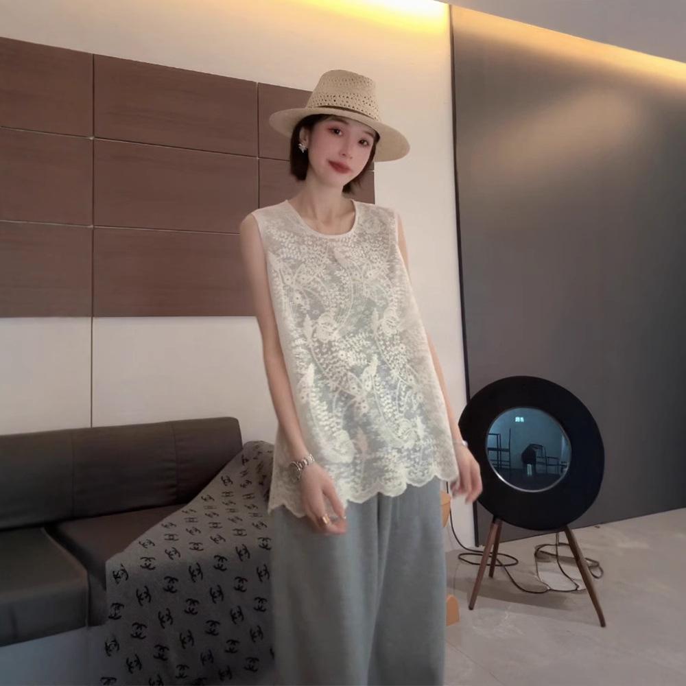 Luxury Chinese Lace Blouse Vest: Spring/Summer 2025 Collection - Elegant Women s Layered Top Medium
Luxury Chinese Lace Blouse Vest: Spring/Summer 2025 Collection - Elegant Women s Layered Top Medium
