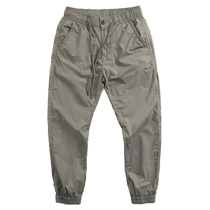 Мужские быстросохнущие эластичные джоггеры - Легкие осенние брюки на кулиске Medium
Мужские быстросохнущие эластичные джоггеры - Легкие осенние брюки на кулиске Medium