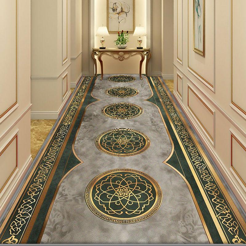 European Golden Long Corridor Carpet Luxury Decoration Home Stairs Runner Non-slip Rugs Villa Lobby Entryway Mat Customizable 60x200cm
European Golden Long Corridor Carpet Luxury Decoration Home Stairs Runner Non-slip Rugs Villa Lobby Entryway Mat Customizable 60x200cm