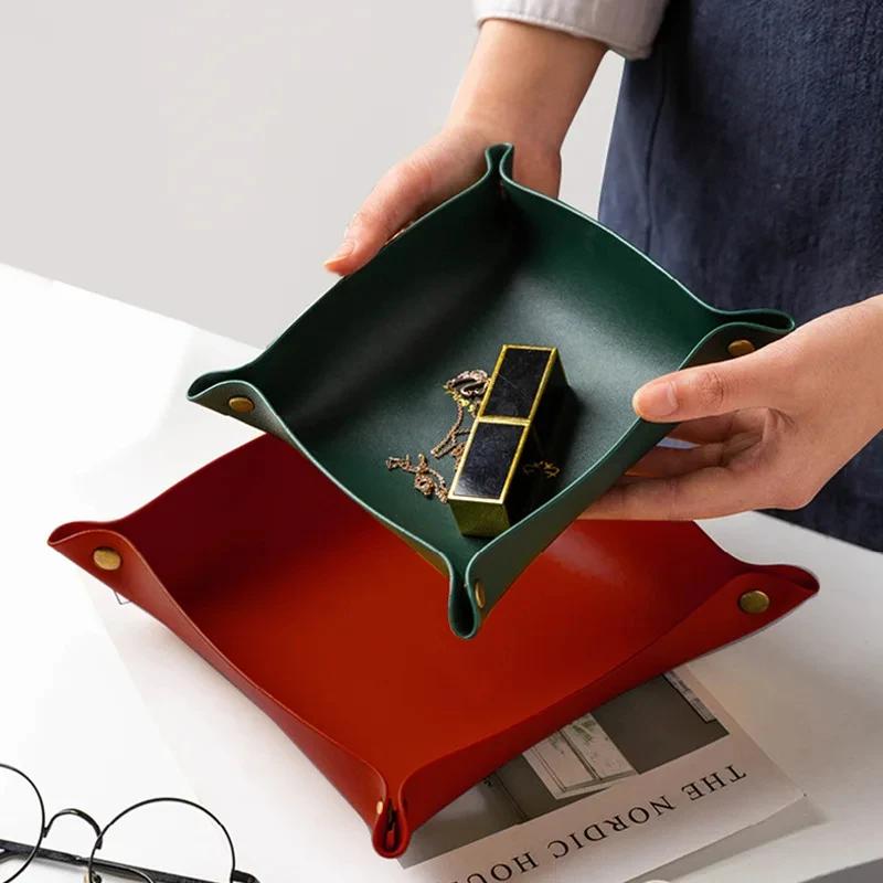 Folding Organizer Nordic Style Leather Storage Tray Desktop Organizer For Key Jewelry Cosmetic Storage Box Home Decoration 15x15CM
Folding Organizer Nordic Style Leather Storage Tray Desktop Organizer For Key Jewelry Cosmetic Storage Box Home Decoration 15x15CM