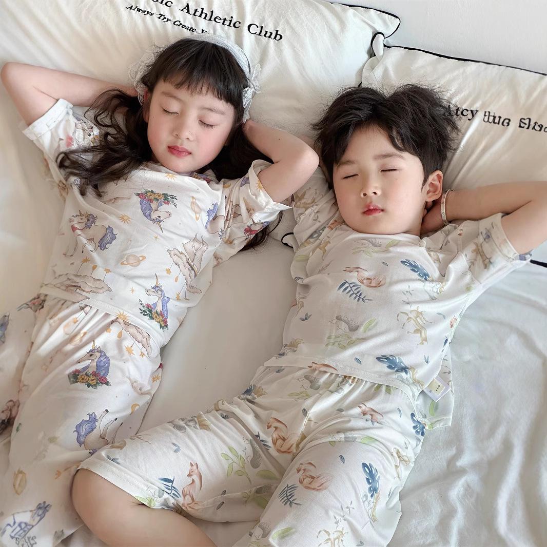 Children s Summer Pajamas Set - Thin, Seven-Sleeve Design for Boys & Girls, Youkesi Baby Air Conditioning Suit 120 cm
Children s Summer Pajamas Set - Thin, Seven-Sleeve Design for Boys & Girls, Youkesi Baby Air Conditioning Suit 120 cm