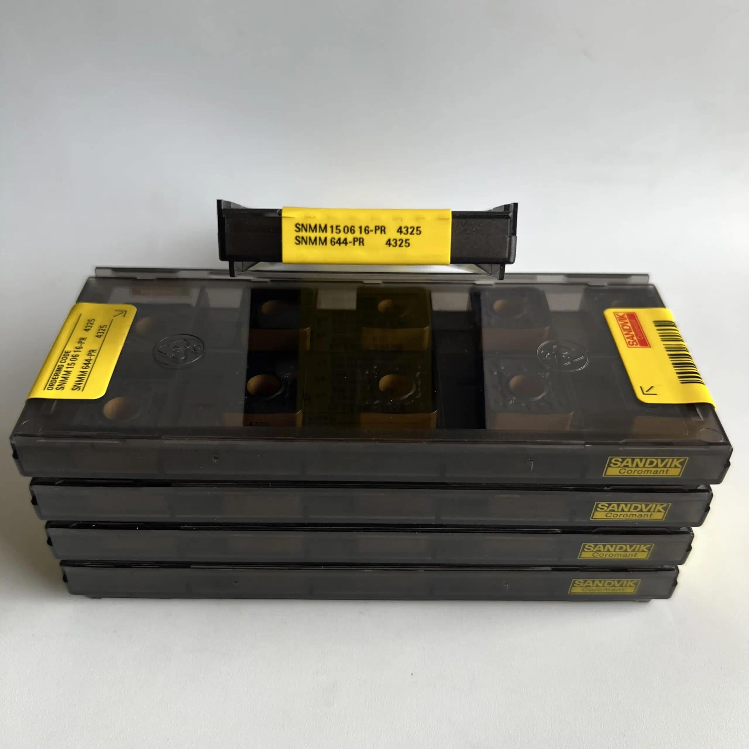 Original Sandvik / SNMM150616-PR 4325 / CNC lathe carbide blade 10 Pcs
Original Sandvik / SNMM150616-PR 4325 / CNC lathe carbide blade 10 Pcs