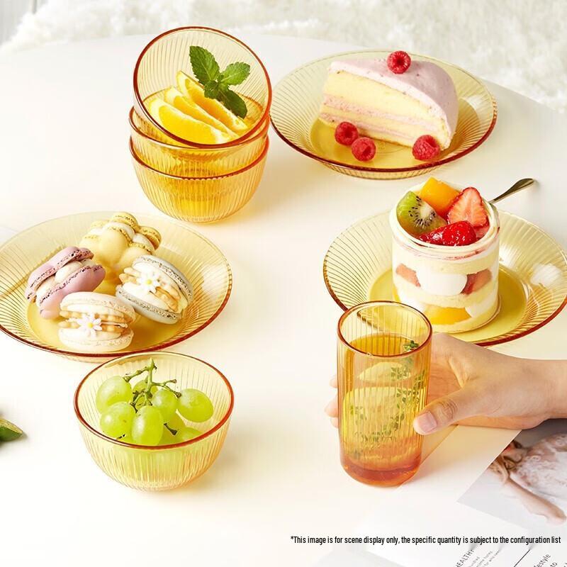 VISIONS Corning Crystal Amber Glass 16-Piece Dinnerware Set
VISIONS Corning Crystal Amber Glass 16-Piece Dinnerware Set