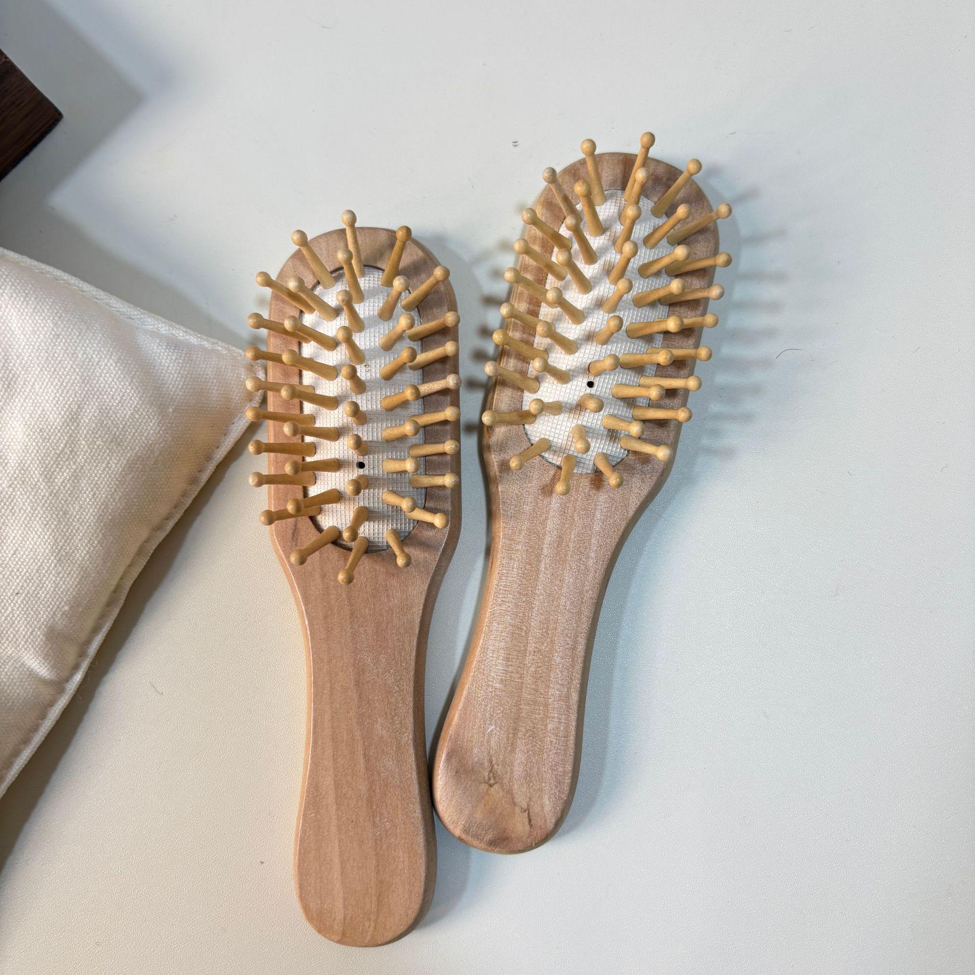 Women s High-Quality Portable Airbag Hair Massaging Comb - Compact & Gentle for Smoothing Hair
Women s High-Quality Portable Airbag Hair Massaging Comb - Compact & Gentle for Smoothing Hair