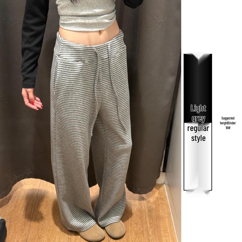 Women s High-Waisted Grey Striped Wide-Leg Velvet Warm Pants - Autumn/Winter 2025 Collection Medium
Women s High-Waisted Grey Striped Wide-Leg Velvet Warm Pants - Autumn/Winter 2025 Collection Medium