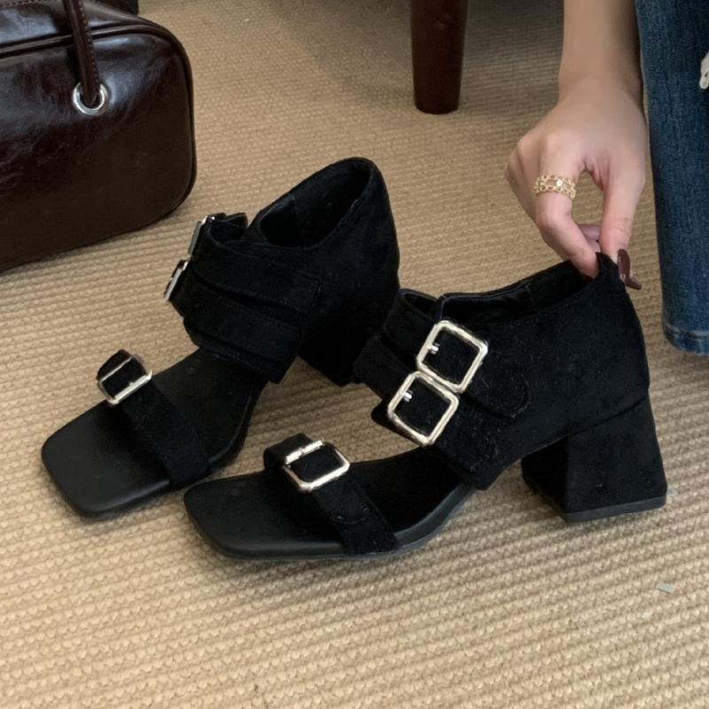 Fashion High Quality Faux Suede Heeled Sandals Women Fashion Square Toe Buckle Brand Designer Shoes Comfort Open Toe Sandalias De Mujer 40 чёрный
Fashion High Quality Faux Suede Heeled Sandals Women Fashion Square Toe Buckle Brand Designer Shoes Comfort Open Toe Sandalias De Mujer 40 чёрный