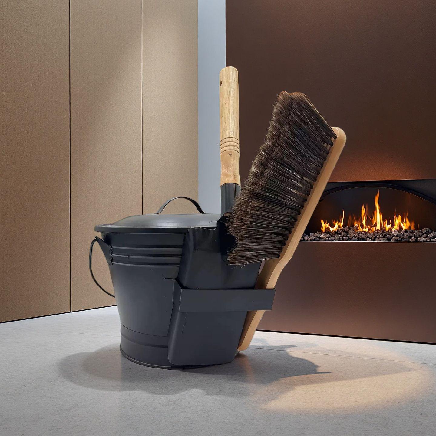 3-Piece Wrought Iron Fireplace Set: Ash Shovel, Bucket, and Brush - Customizable with Labels 24x31 cm чорний
3-Piece Wrought Iron Fireplace Set: Ash Shovel, Bucket, and Brush - Customizable with Labels 24x31 cm чорний