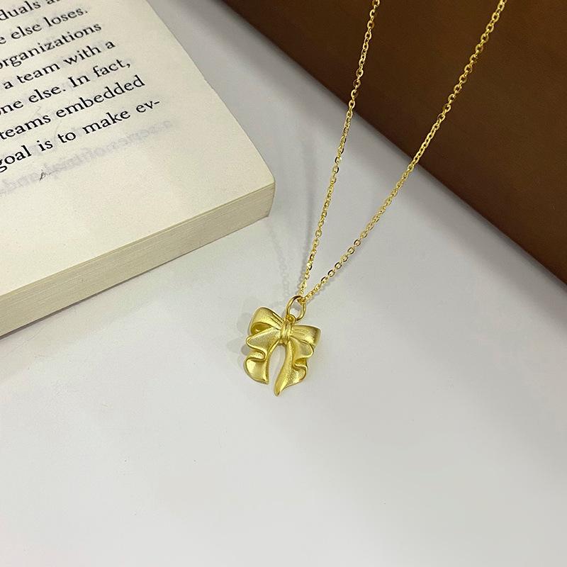 Легкое роскошное ожерелье-бантик для женщин с развитой личностью, милая и нежная цепочка на ключицу