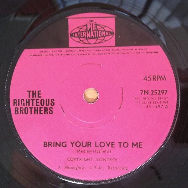 7-дюймовая пластинка RIGHTEOUS BROTHERS - Bring Your Love To Me / Try And Fin 7N25297 Pye Internation 1964 UK Соул/Фанк Б/У
7-дюймовая пластинка RIGHTEOUS BROTHERS - Bring Your Love To Me / Try And Fin 7N25297 Pye Internation 1964 UK Соул/Фанк Б/У